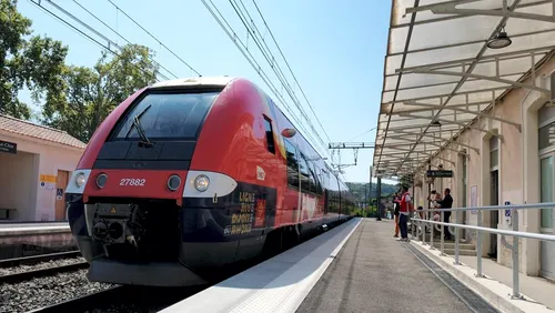 [ TRANSPORT - REGION ] Le pass rail en place cet été pour les moins...