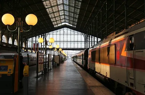 [ SOCIÉTÉ ]: Attention si vous avez prévu de prendre le train ce...