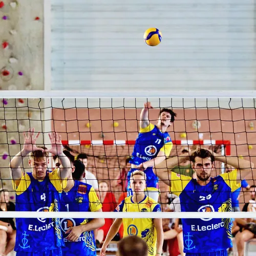 [ SPORT - VOLLEYBALL ] Le calendrier officiel du volleyball arlésien 