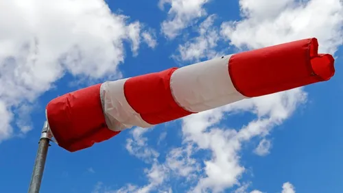 [ CLIMAT - PACA ] Alerte Orange : Vents Violents sur les...