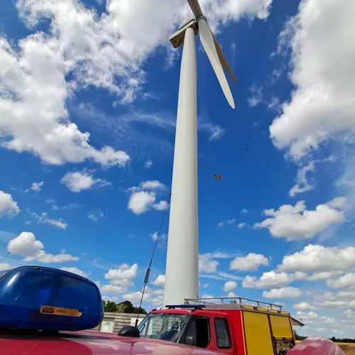 🔊Un technicien secouru à 80 mètres de hauteur