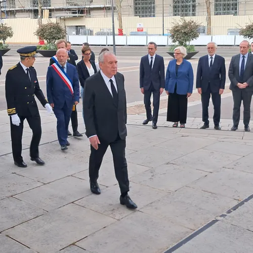 🔊Retour sur le déplacement de François Bayrou à Chartres