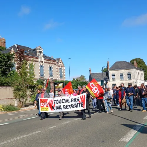 🔊 « Marre de se serrer la ceinture ! » les citoyens mobilisés à...