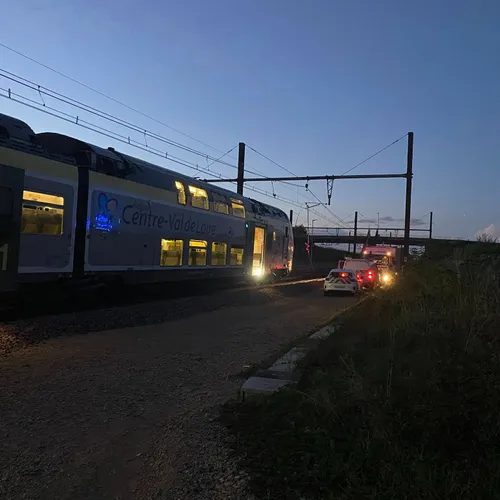 Une panne électrique à Toury a mis à l'arrêt la ligne ferroviaire...