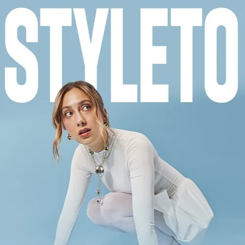 STYLETO est une fille lacrymale