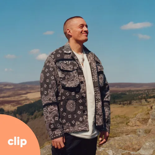 "Kiss me", DERMOT KENNEDY