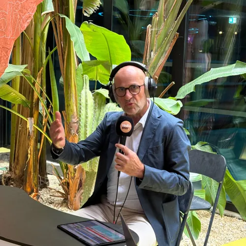 RADIO STAR