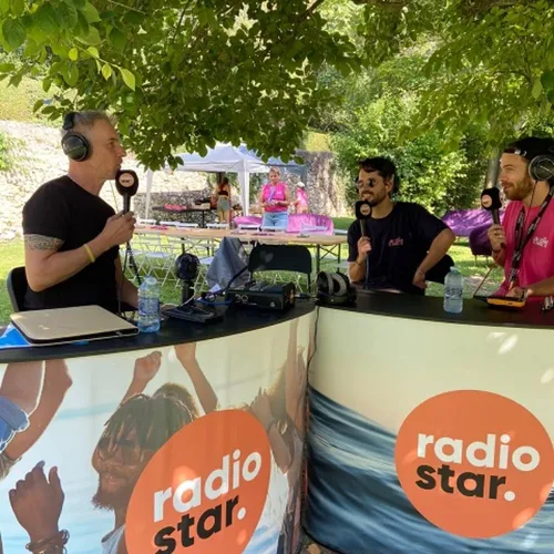 RADIO STAR