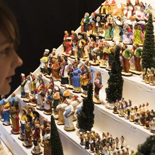 Marseille : la Foire aux Santons s'est installée sur le Vieux-Port