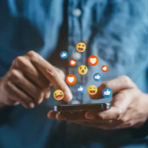 Les réseaux sociaux : un levier d’influence politique et économique