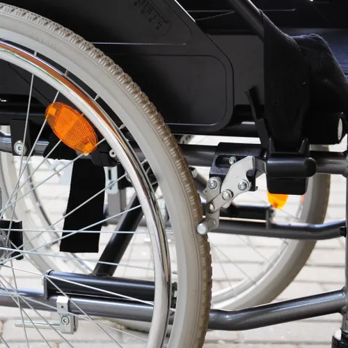 27/04/23 : Les fauteuils roulants intégralement remboursés dès 2024
