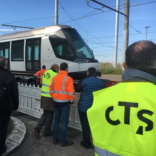 Eurométropole : de nouvelles rames de tram arrivent au dépôt de la CTS
