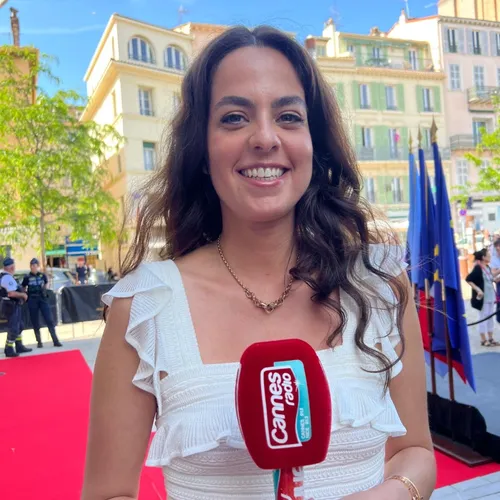 LA CHRONIQUE DU FESTIVAL DE CANNES : ANOUCHKA DELON