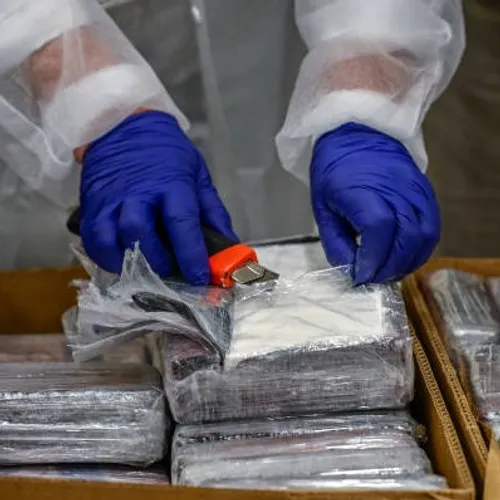 Près de 10 tonnes de cocaïne saisies ce week- end dans le port de...