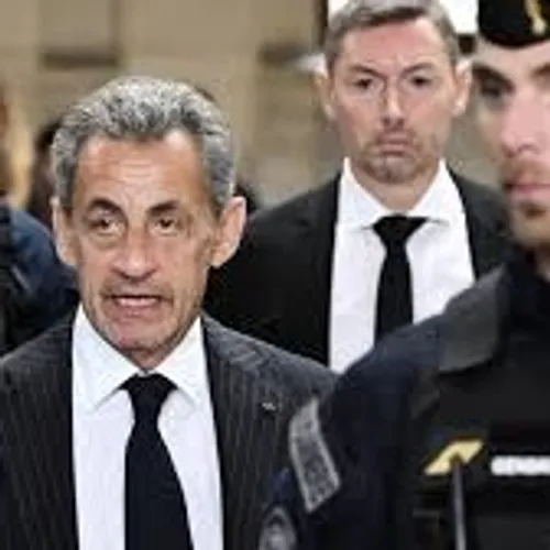Nicolas Sarkozy sous bracelet électronique