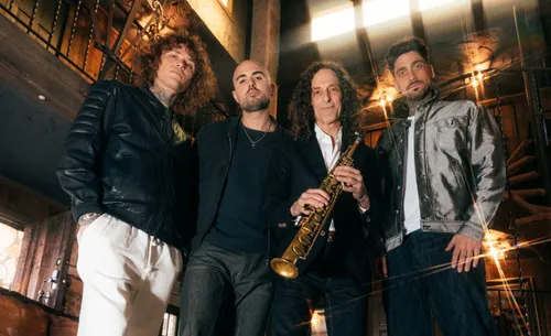 Cheat Codes, Izzy Bizu, Kenny G: sacrée équipe pour More Than...