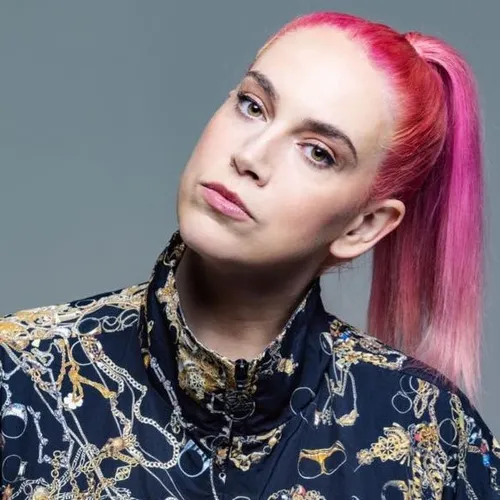 "Colourblind", le nouveau son tech house de Jess Bays 