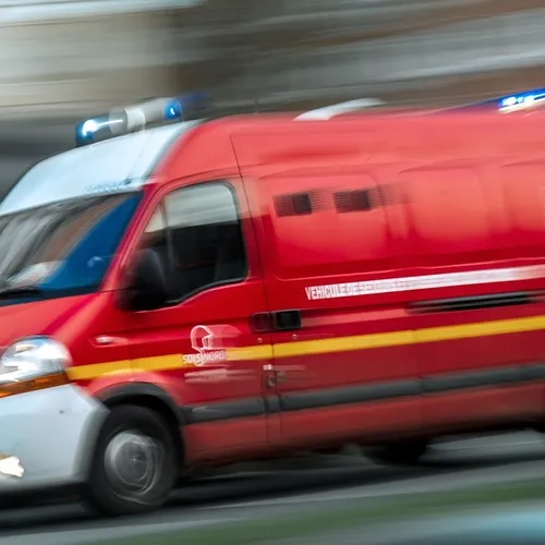 Un homme se blesse gravement lors d'une chute en quad.
