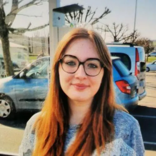 Un appel à témoins lancé pour retrouver Léa 16 ans , domiciliée à...
