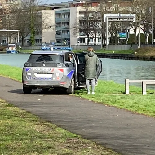 Macabre découverte dans le canal à Reims