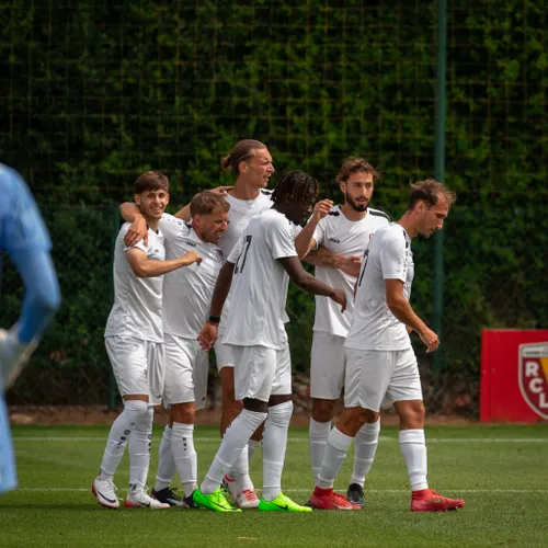 Football : Boulogne s'incline face à Liège, mais les joueurs ont...
