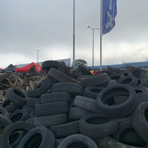 Manif Michelin Cholet_08 11 24_AVC