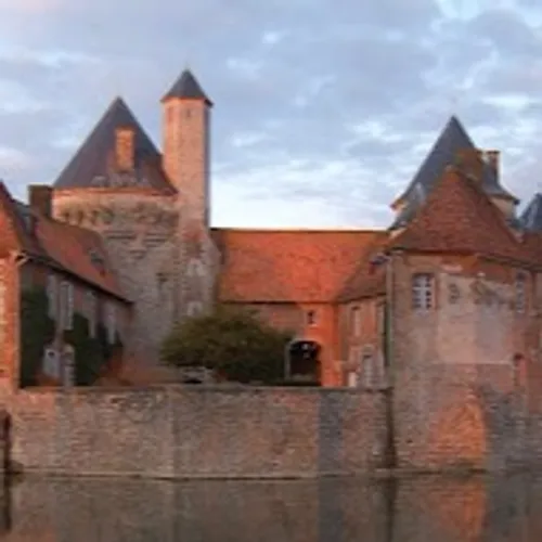 Beaux et imposants : visitez les châteaux de la région !