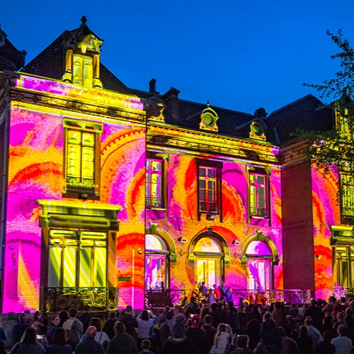 Des spectacles sons et lumières à voir sur nos bâtiments