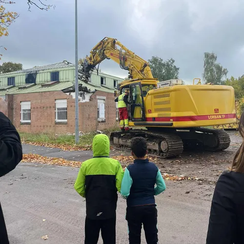 Destruction aux Provinces françaises de Maubeuge !