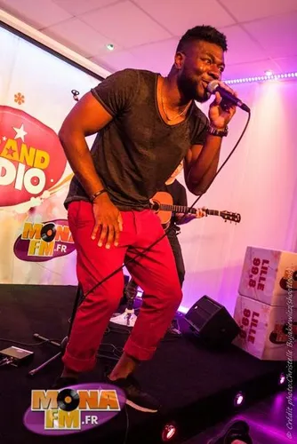 MONA FM