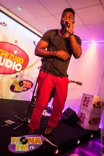 MONA FM