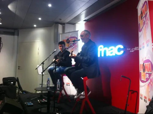 MONA FM