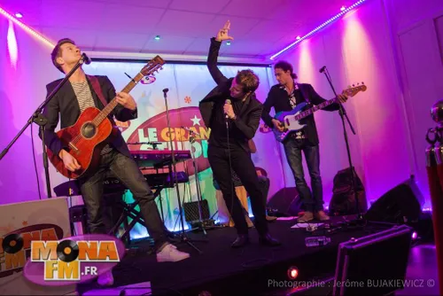 MONA FM
