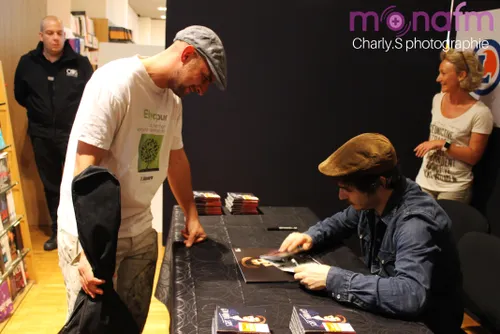 MONA FM