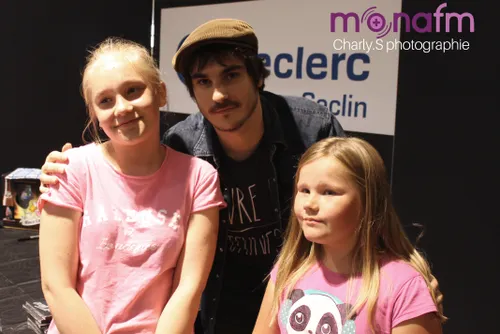 MONA FM