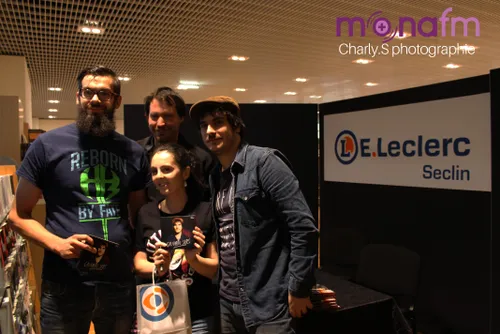 MONA FM