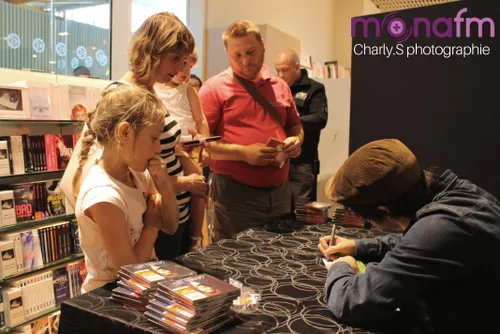 MONA FM