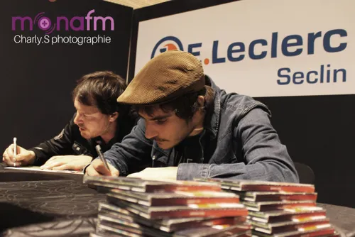 MONA FM