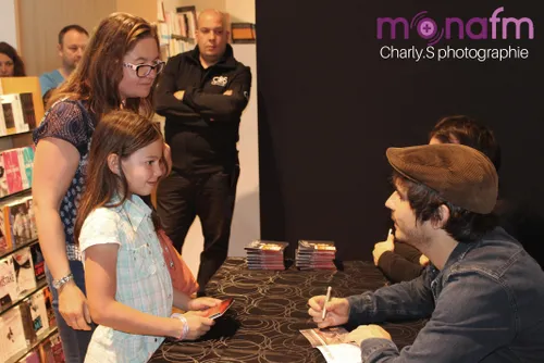 MONA FM