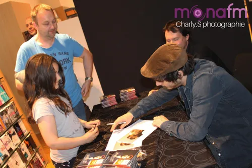MONA FM