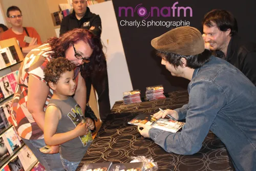 MONA FM