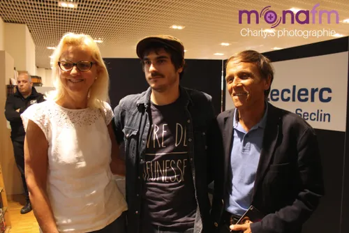 MONA FM