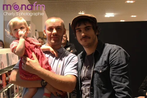 MONA FM