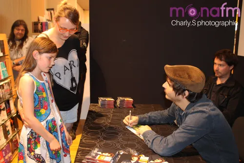 MONA FM