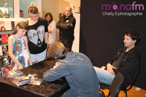 MONA FM