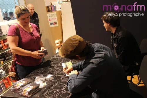 MONA FM