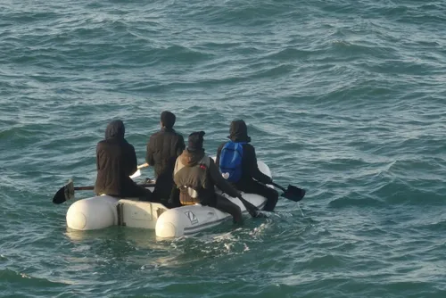 Journal 7h - Traversées illégales de la Manche : 4 morts ce week...