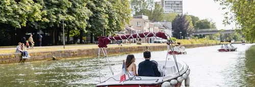 Des balades en bateaux électriques sur la Deûle