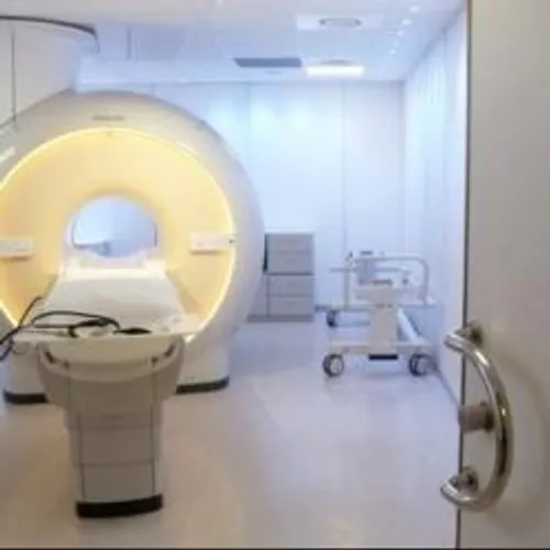 Arles : L'inauguration de la machine mise en service en septembre a...