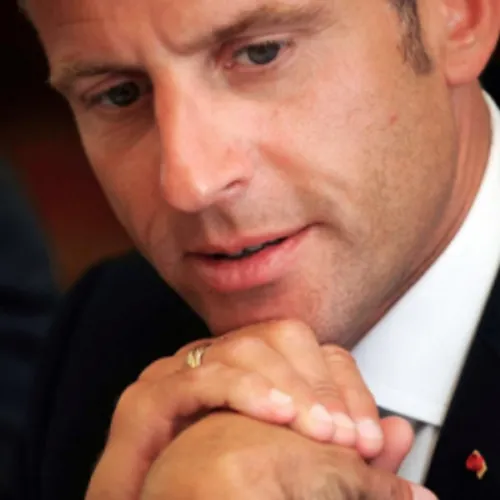 [ SOCIAL - FRANCE ] LE PLAN PAUVRETE PRESENTE AUJOURD'HUI PAR...